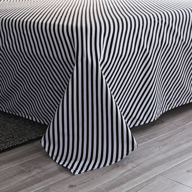 Lovely heart pattern four-piece set custom digital printed polyester bed sheet set queen size bedding set
