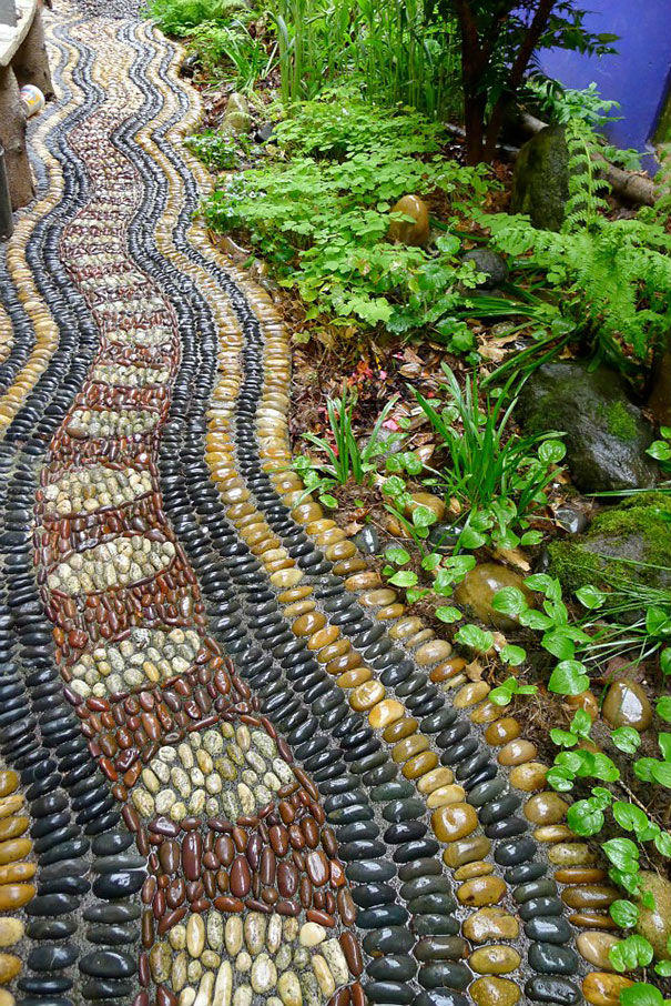 Colored Park Walkway Cobblestone Interlocking Pavers