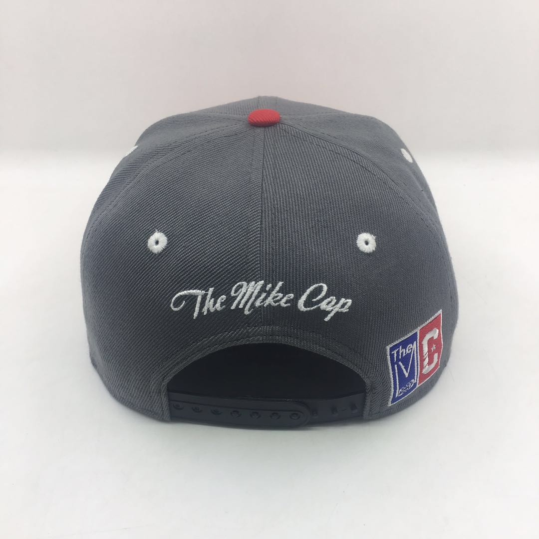 wholesale 6 panel custom embroidery hip hop snapback hats with your own logo