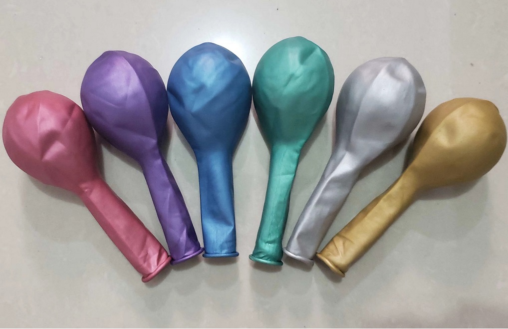 metallic baloons