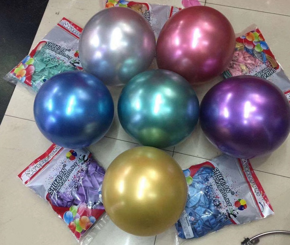 metallic baloons