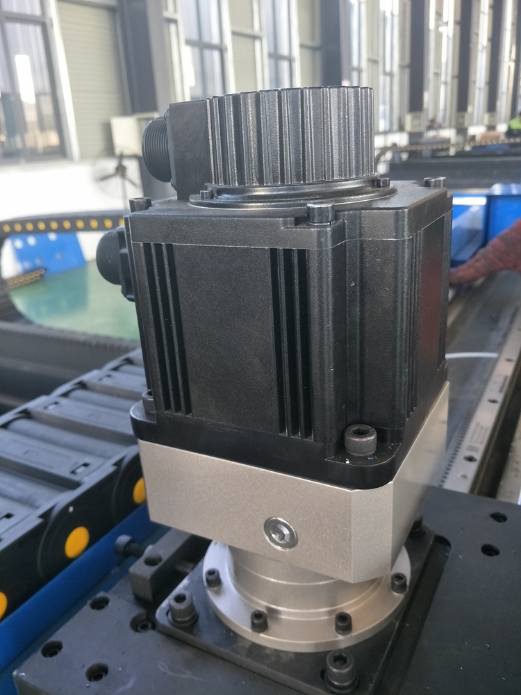Tube Pipe sheet metal 1000W laser cutting 10mm iron