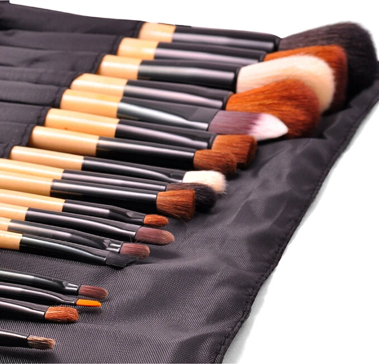 18Pcs Professional Cosmetic Makeup Make up Brush Brushes Set Kit With Black Bag Case