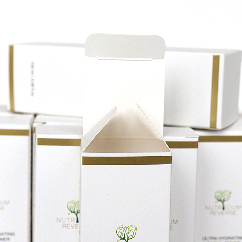 Custom Design Folding Retail Essential Oil Gift Set Packaging Box cosmetic packaging boxes