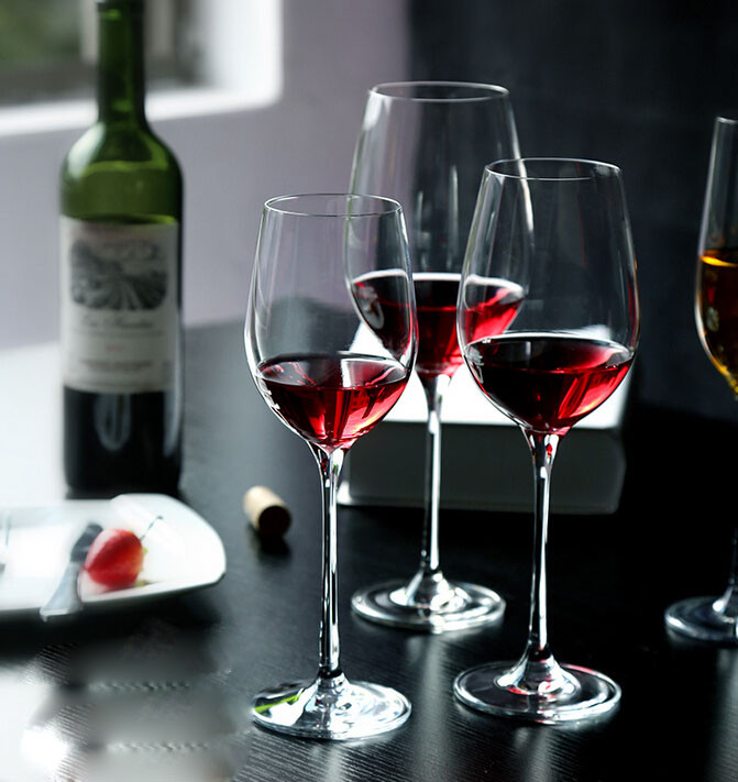 Haonai Round Red Wine Goblets Red/white Wine Glasses Set on Glass Stem Perfect Gift,Dishwasher safe