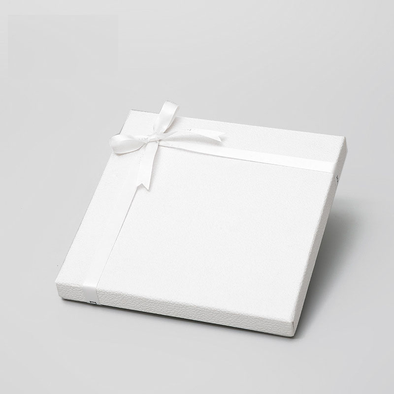 Luxury Paper Packaging Gift Set Custom Gift Bags with Your Logo
