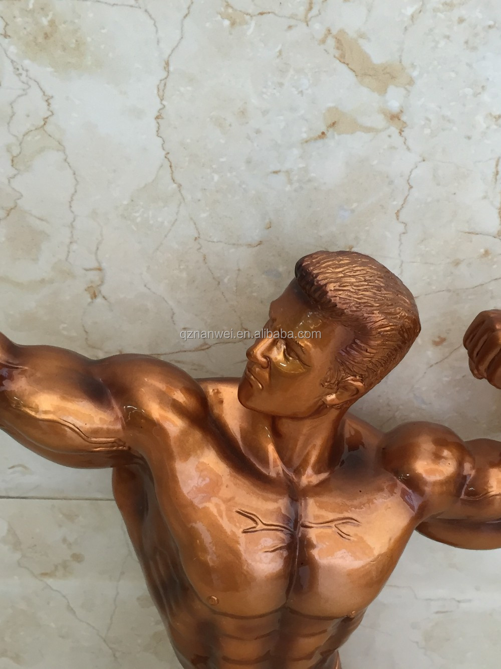 樹脂Archer男性ボディービルダートロフィー彫刻フィットネス