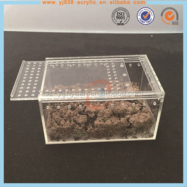 爬虫類用アクリル製スライド式蓋付きボックス（通気孔付き