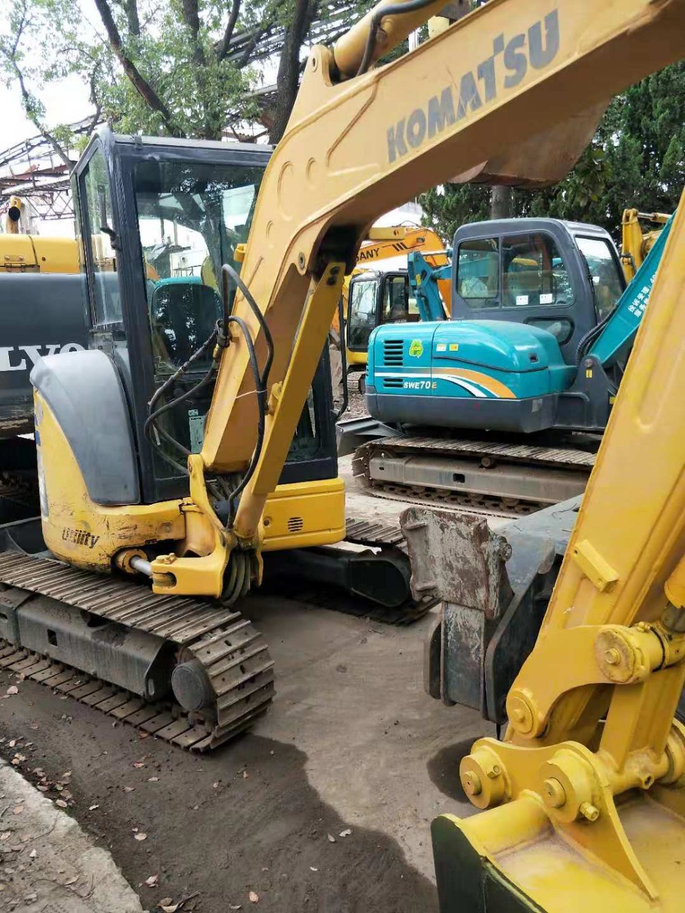 95% 新款使用原始小松 (komatsu) pc35挖掘机坚实的质量 - buy