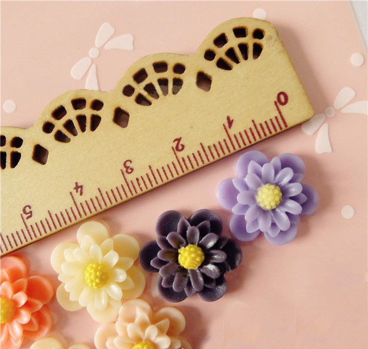 Free Shipping DIY Hair Accessories Crafts Floating Coated Resin Beads Jewelry Decoration Flatback Resin Flower Crafts