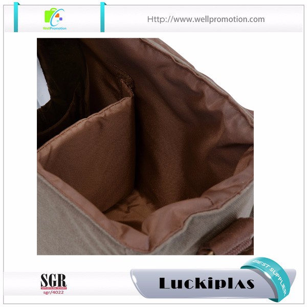 Commercio all'ingrosso del sacchetto del dispositivo di raffreddamento della caramella della birra del dispositivo di raffreddamento del vino della borsa del ghiaccio di logo su ordinazione