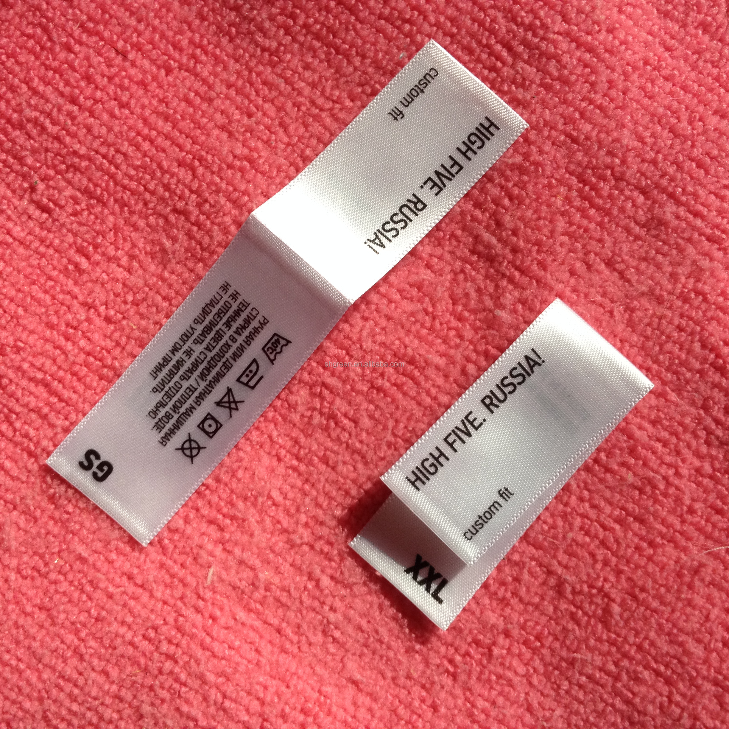 100% 涤纶印花缎标签,服装用白色缎标签纺织品标签 - buy polyester