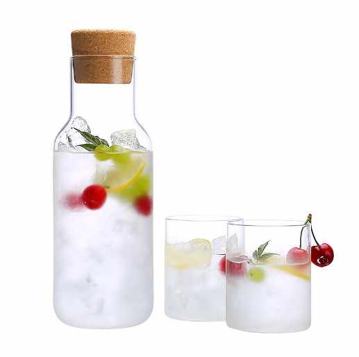 Good Quality Vertical Drinking Glass Set Bottle With 2 Glasses New Design Drinking Water Glass Set