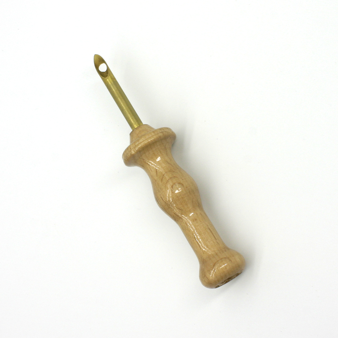 用于地毯挂钩的木针打孔刺绣针