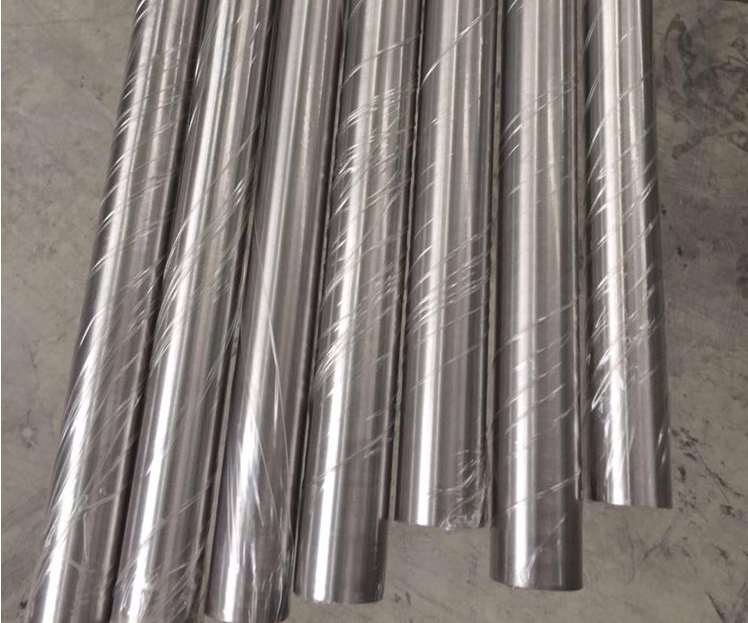 ASTM B338  Seamless GR.2 Titanium Round Seamless Pipe And Tube