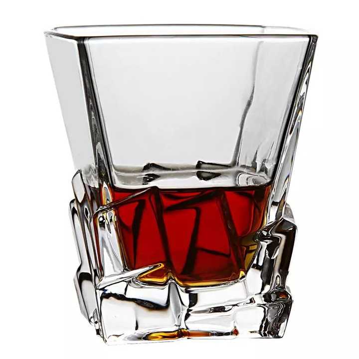 Old fashioned round heavy whiskey glass rock glass cup