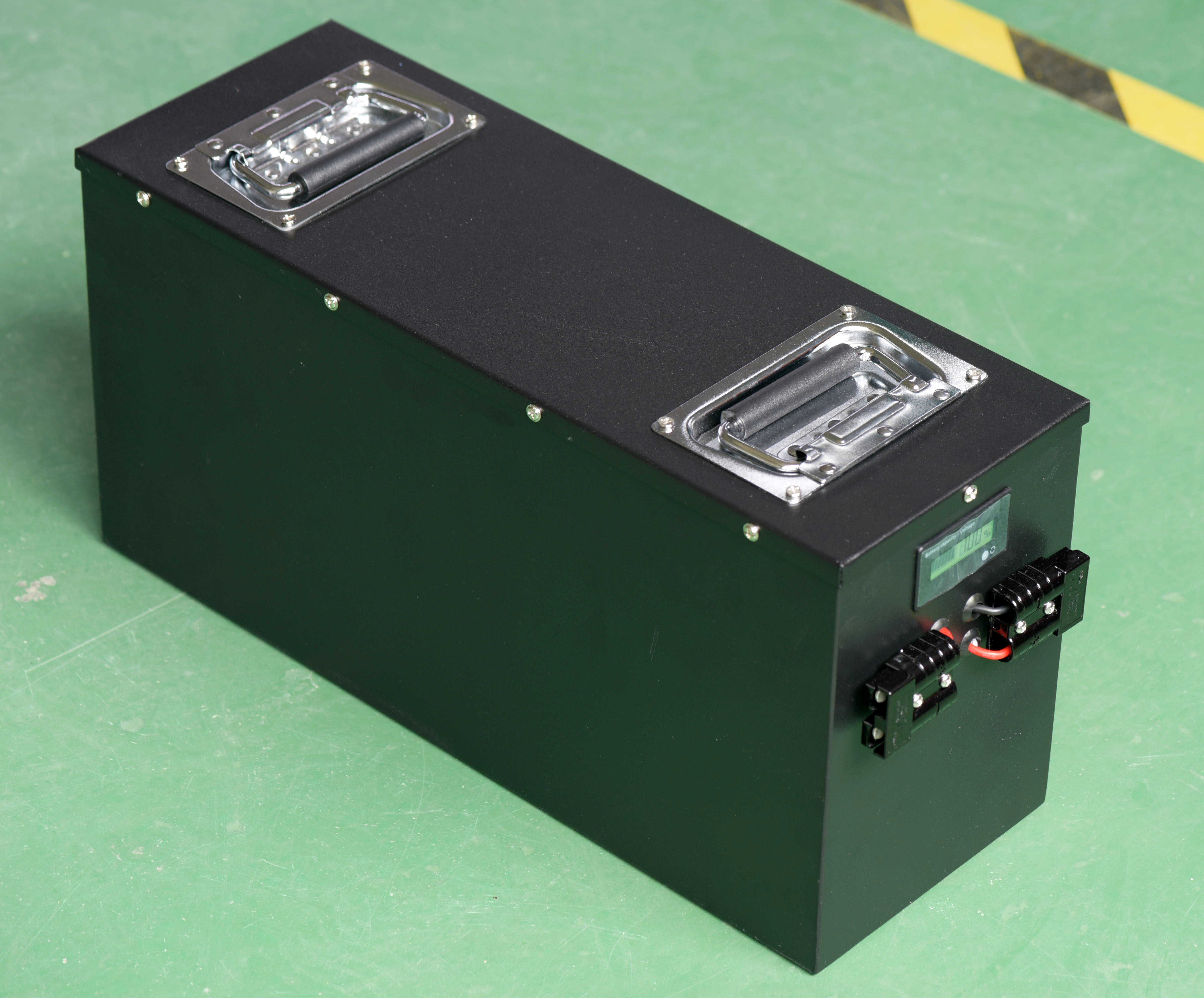 用于太阳能系统/高尔夫球车/船的 24s bms lifepo4 72v 60ah 电池 5kw