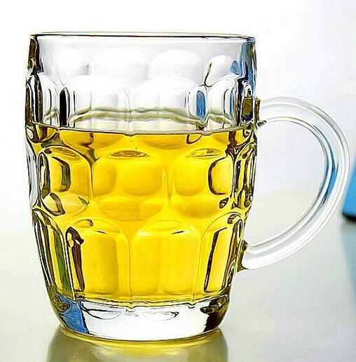 wholesale cheap 550ml clear embossed glass beer mugs with handle