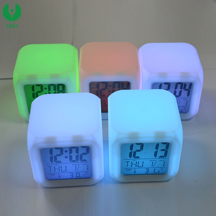 Top Quality Multi-function Plastic Battery Powered Custom Electronic Digital Table Clock With Led Light
