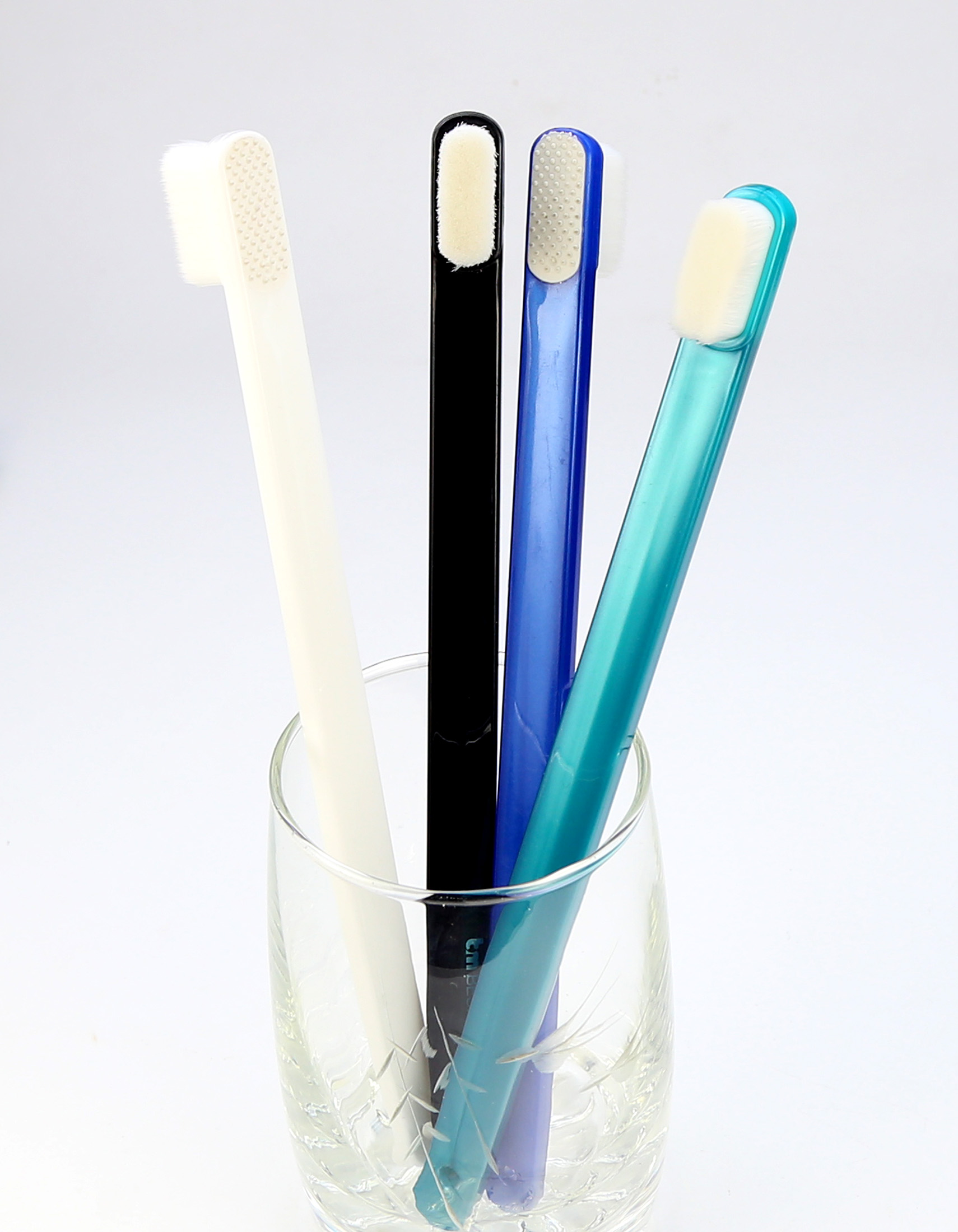 优质双面牙刷用于假牙牙刷的清洁