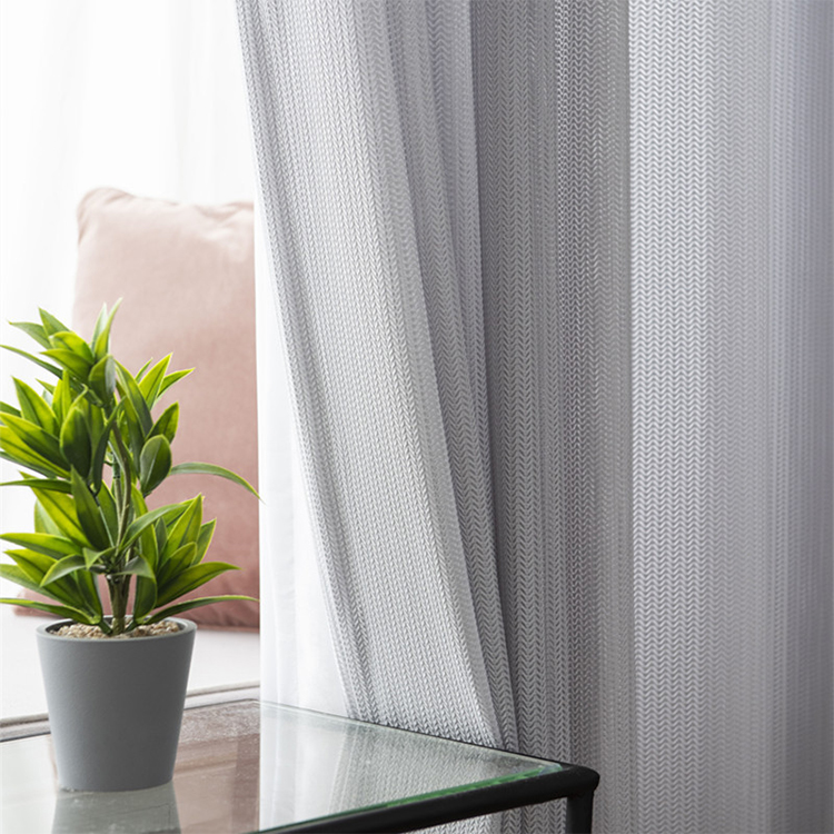 客厅豪华窗户人字形透明窗帘