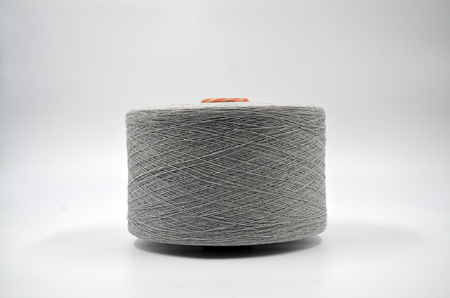 Pattern Bleached blended yarn OE 100%  Recycled Cotton Vietnam Denim Carded Yarn For Weaving wholesale