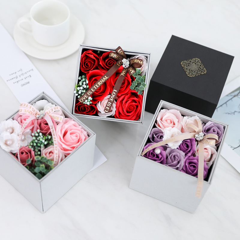 情人节2021礼盒批发给客人的肥皂花礼品盒 - buy gift boxes