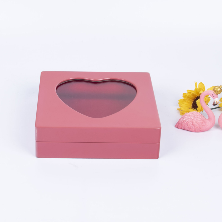 KSA Jeddah season 2020 Custom Very Small Wooden Heart Shape Chocolate Package Box For Gift