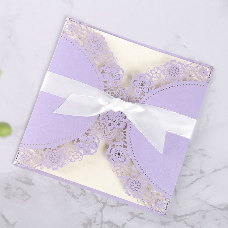 how to invite someone to a whatsapp group