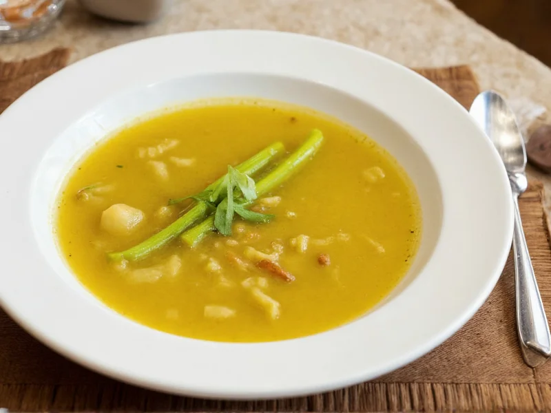 Sellerie in Suppengrün für Gemüsebrühe