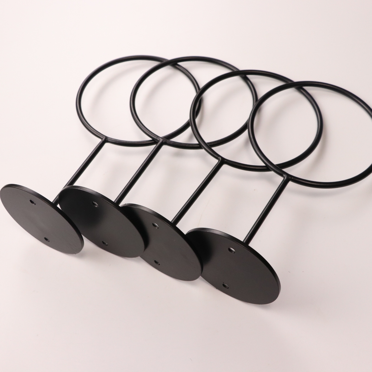 BEANPRECOY Lot de 8 supports muraux en métal pour ballons de sport, support mural universel pour ballons de football, volley-ball, basket-ball, rugby
