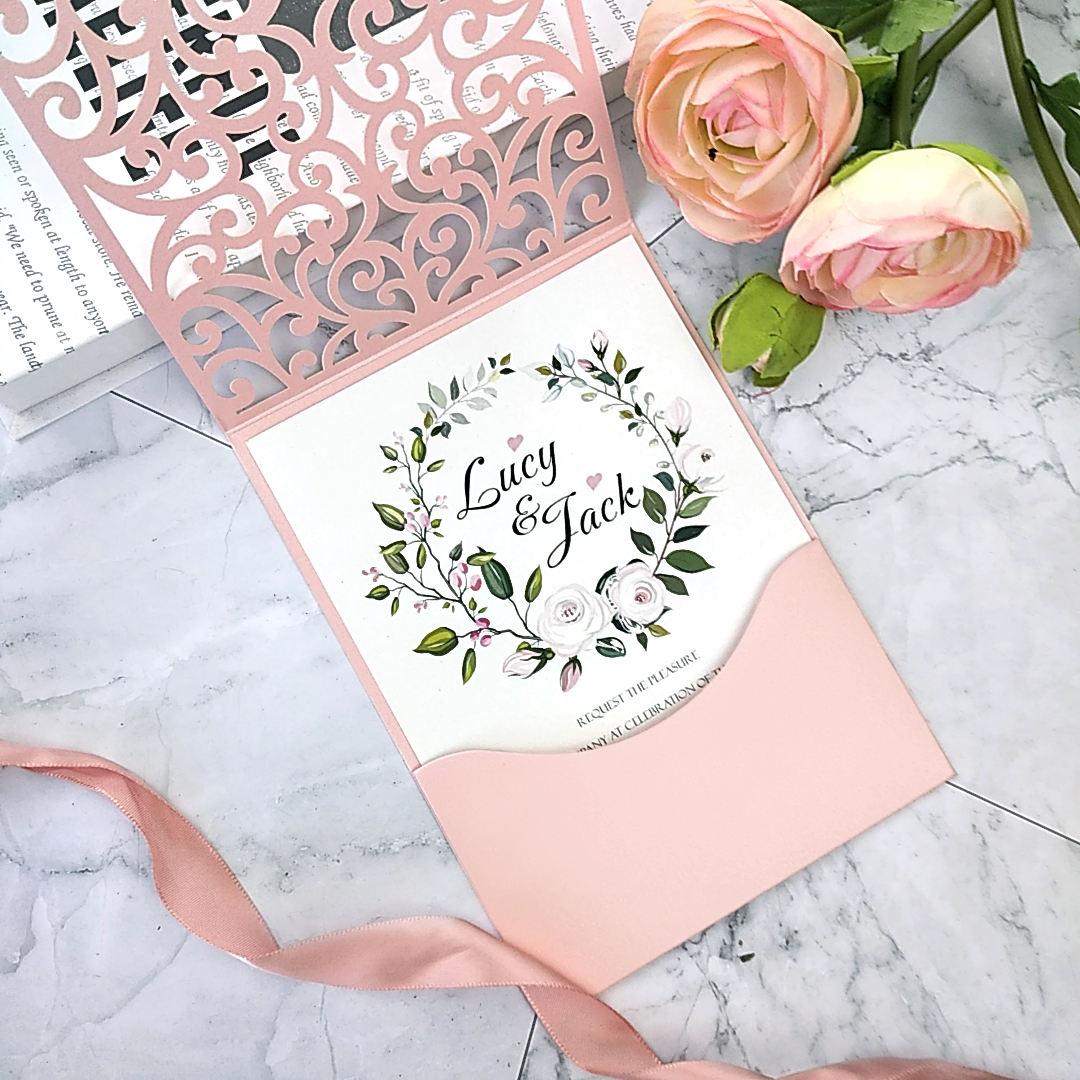 how to invite your friends to your minecraft world java