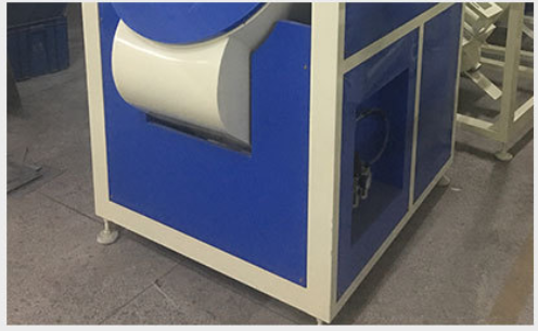 Automatic Plastic Steel Roller Drum Spray Coating Painting detail photo BOBO Machine automatic plastic steel roller drum spray coating painting shown in a detail photo for this news article