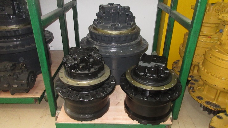 掛け軸 Power Parts 4325475 Swing Gearbox for Hitachi EX60-2 & EX75UR