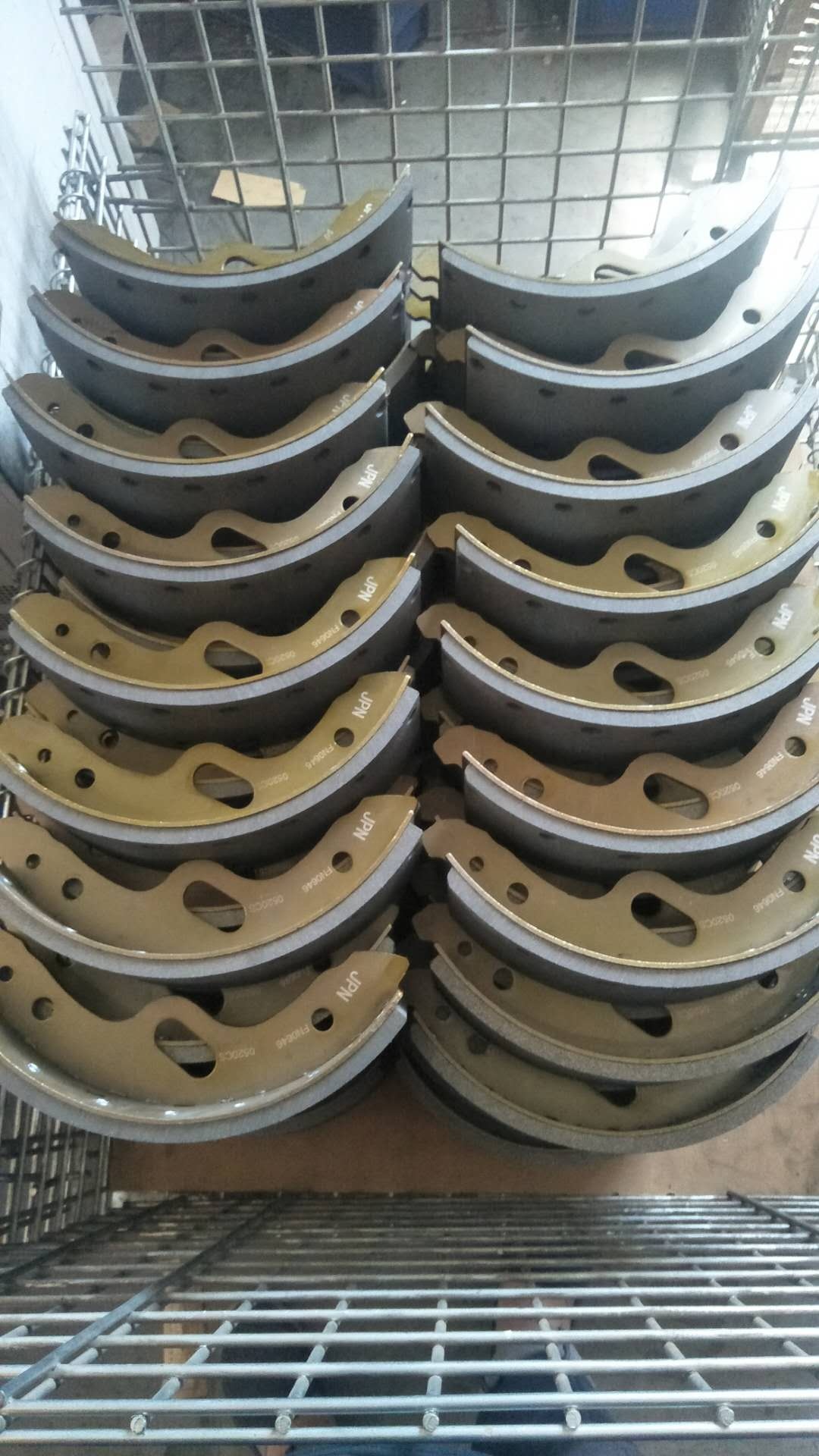 マサ MK K4413 Fuso Truck FN FP FR FS MC828893 Hand Bralke Shoe