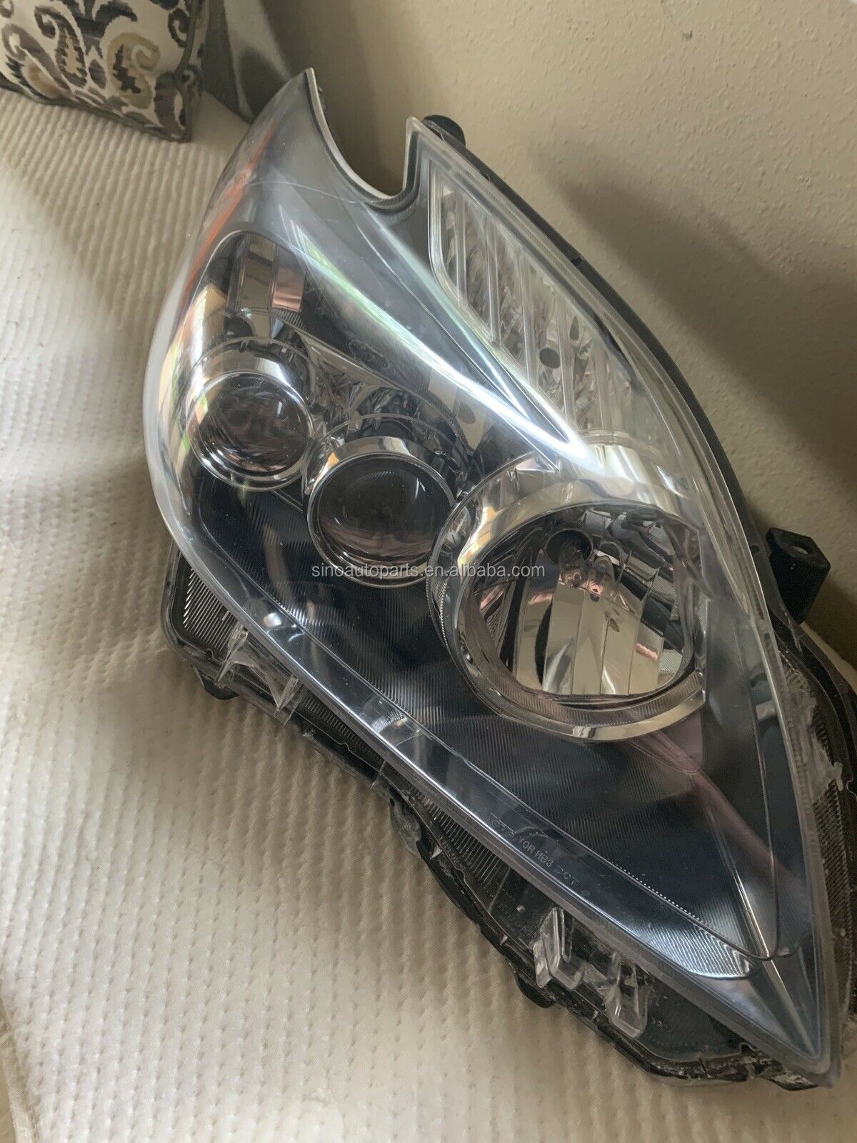 HID Headlight 81145-47260 for Toyota Prius 2009-2012 - LED Head