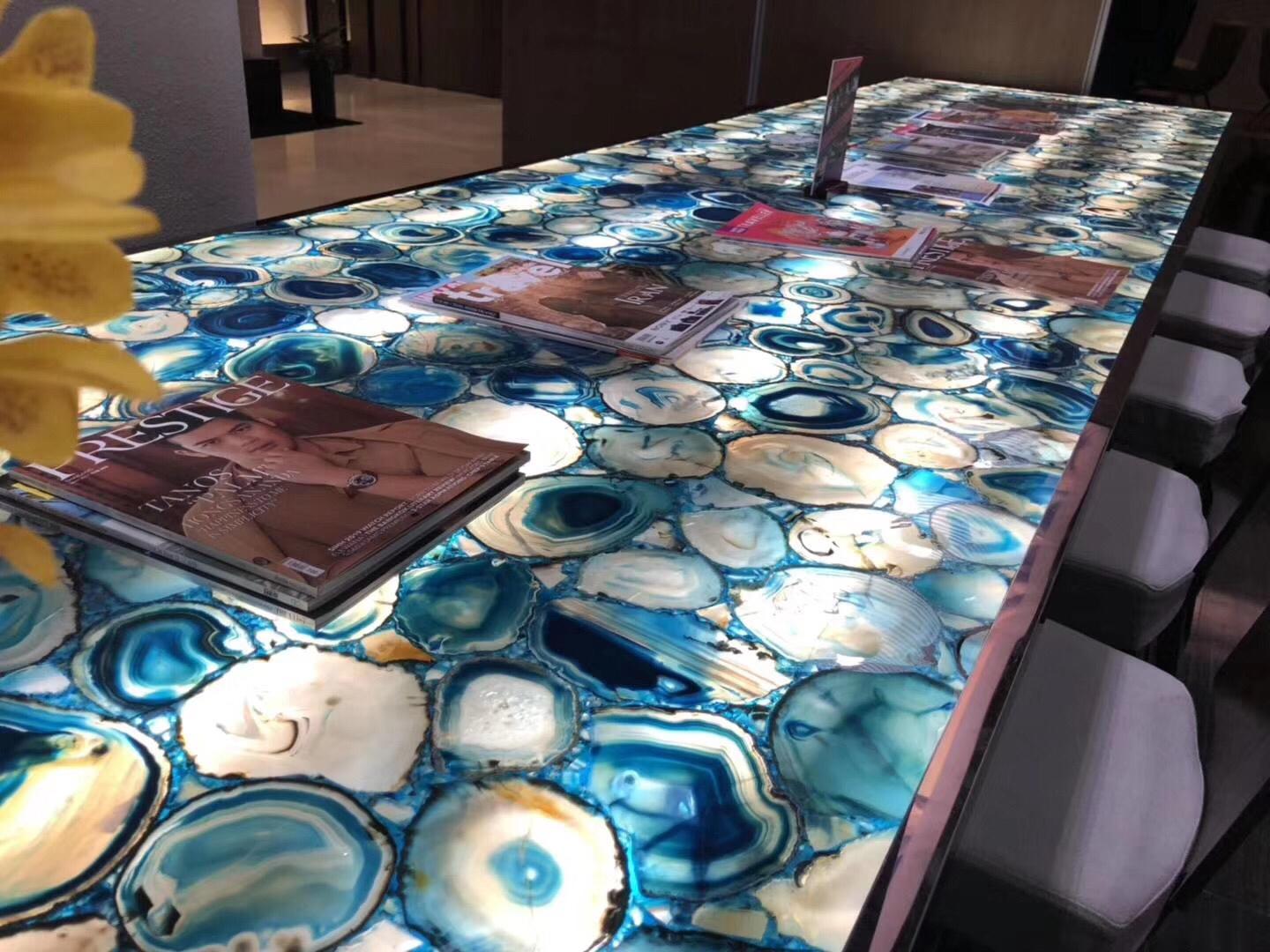 玛瑙弯曲门等玛瑙接收台边桌家具玛瑙蓝色浴室墙玛瑙台面蓝色玛瑙特征