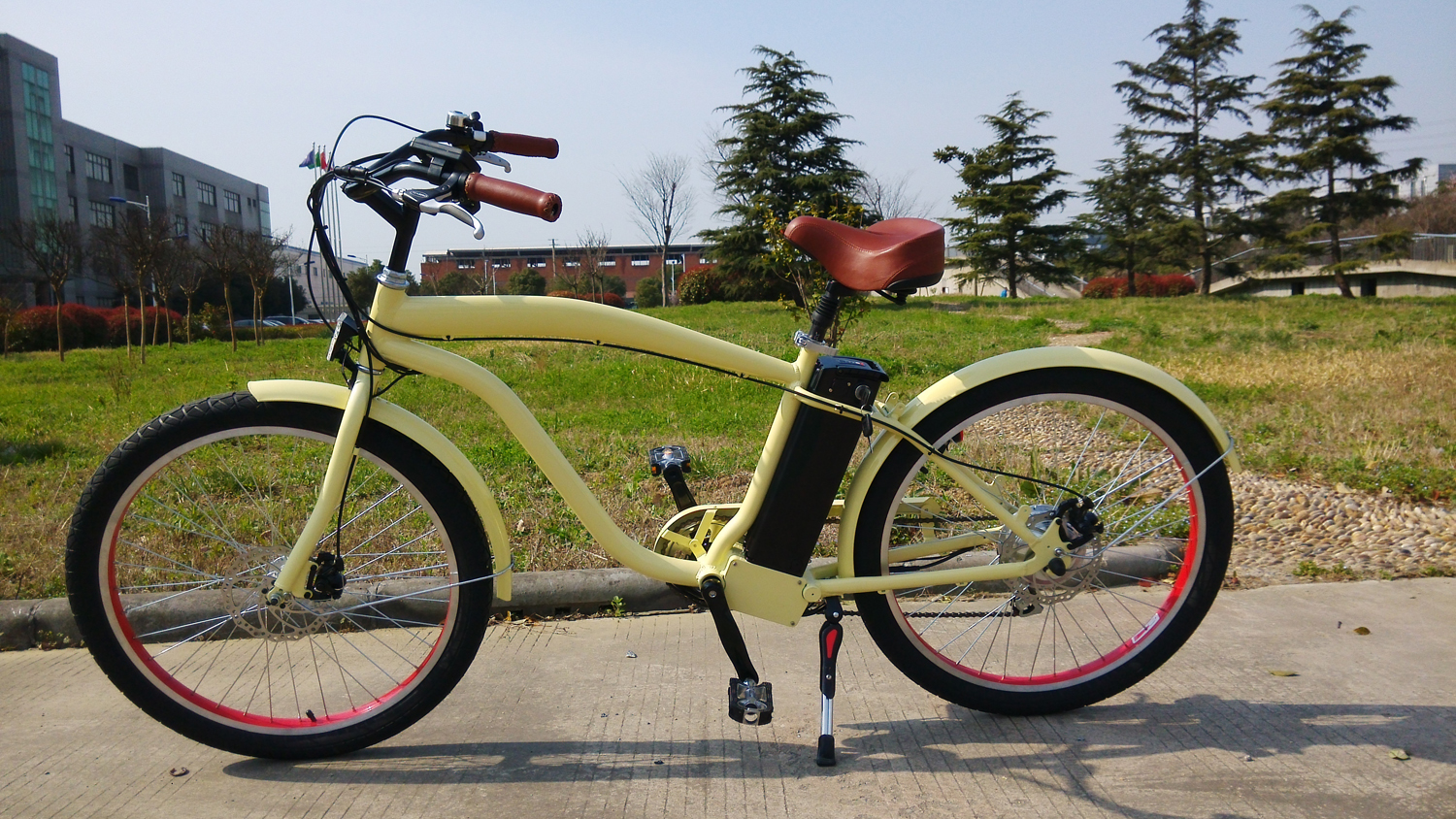 中国便宜的26英寸电动沙滩巡洋舰自行车,带en15194