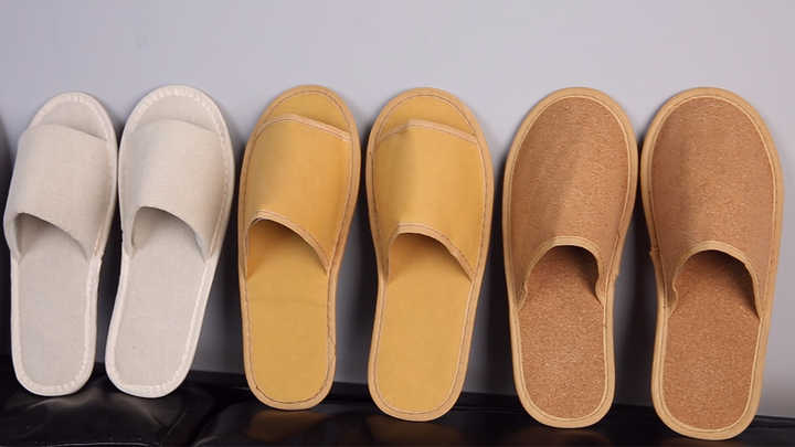 Custom Spa Guest Comfortable White Open Toe Four Season Bathroom Soft  Slippers for Hotel Disposable