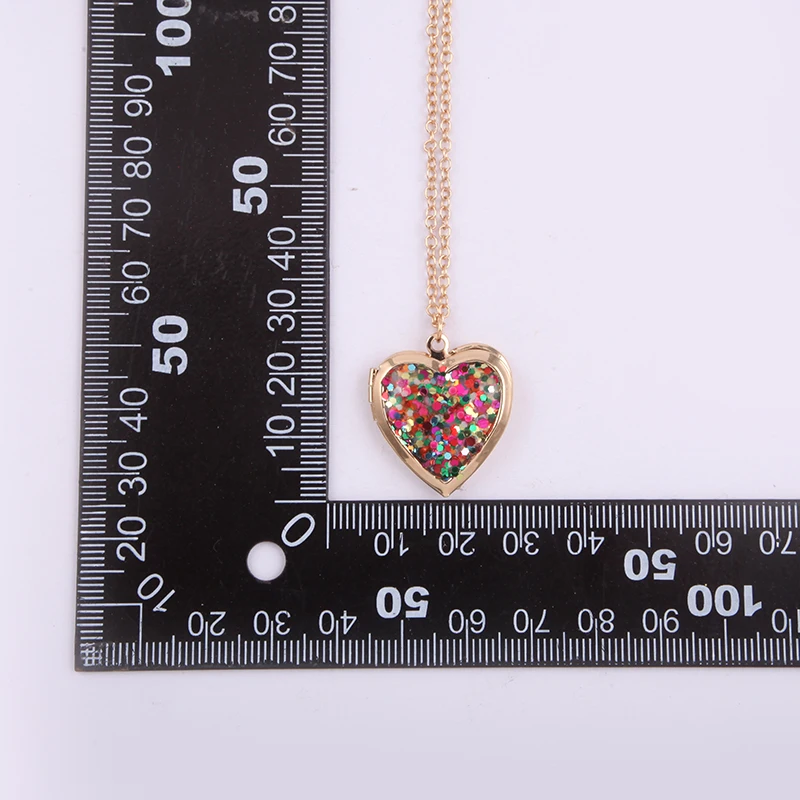 JOJO Wholesale Custom Metal Gold Plated Openable Fancy Glitter Heart Locked Pendant Photo Engraved Kids Necklace