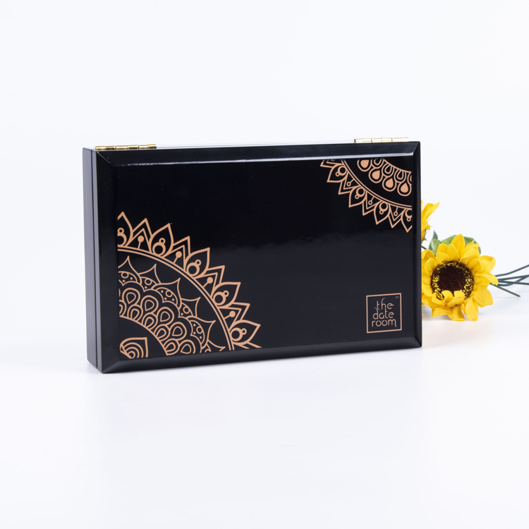 KSA Jeddah season MC packaging Custom Logo Luxury Printed Recyclable Rectangular Wooden Display Box for Chocolate