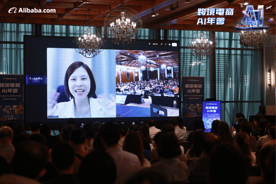 S8a4c110bf9c1477d8f718dce8b43e9c0H.gif