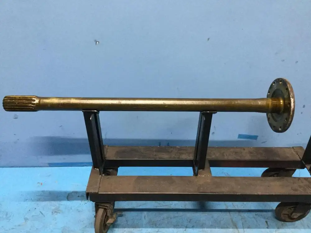 Wholesale Used Rear Axle Shaft For GIGA, FORWARD And ELF