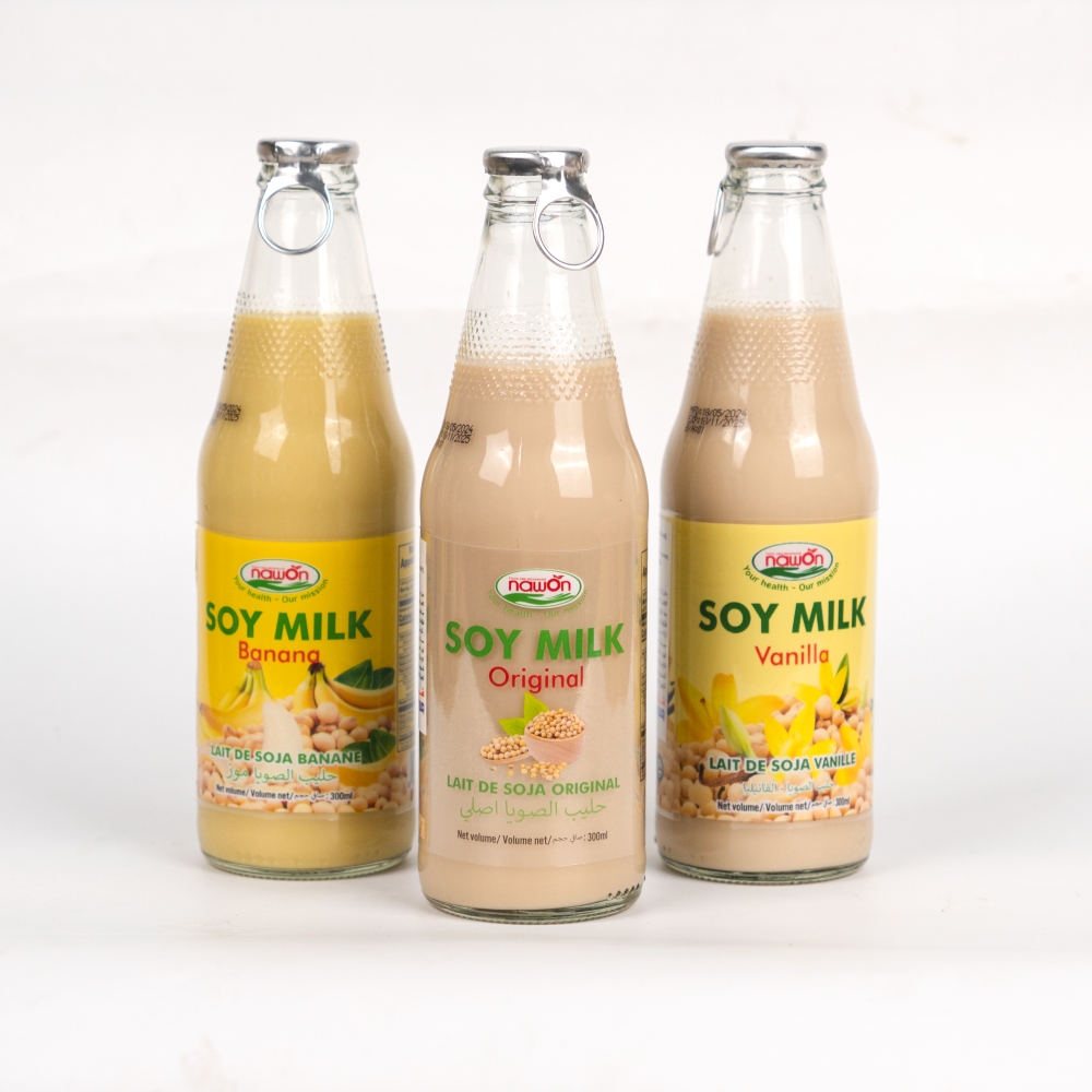 Vietnam-Style Soya Milk Beverage in 300ml Glass Bottle