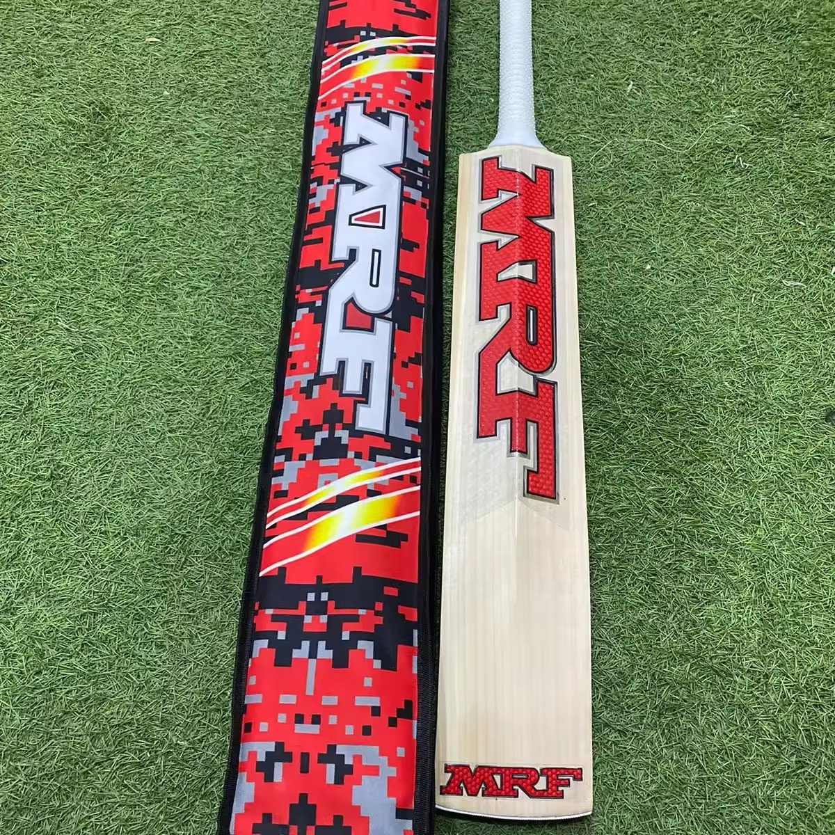 MRF Chase Master Cricket Bat Short Handle High-Quality Cricket Bats