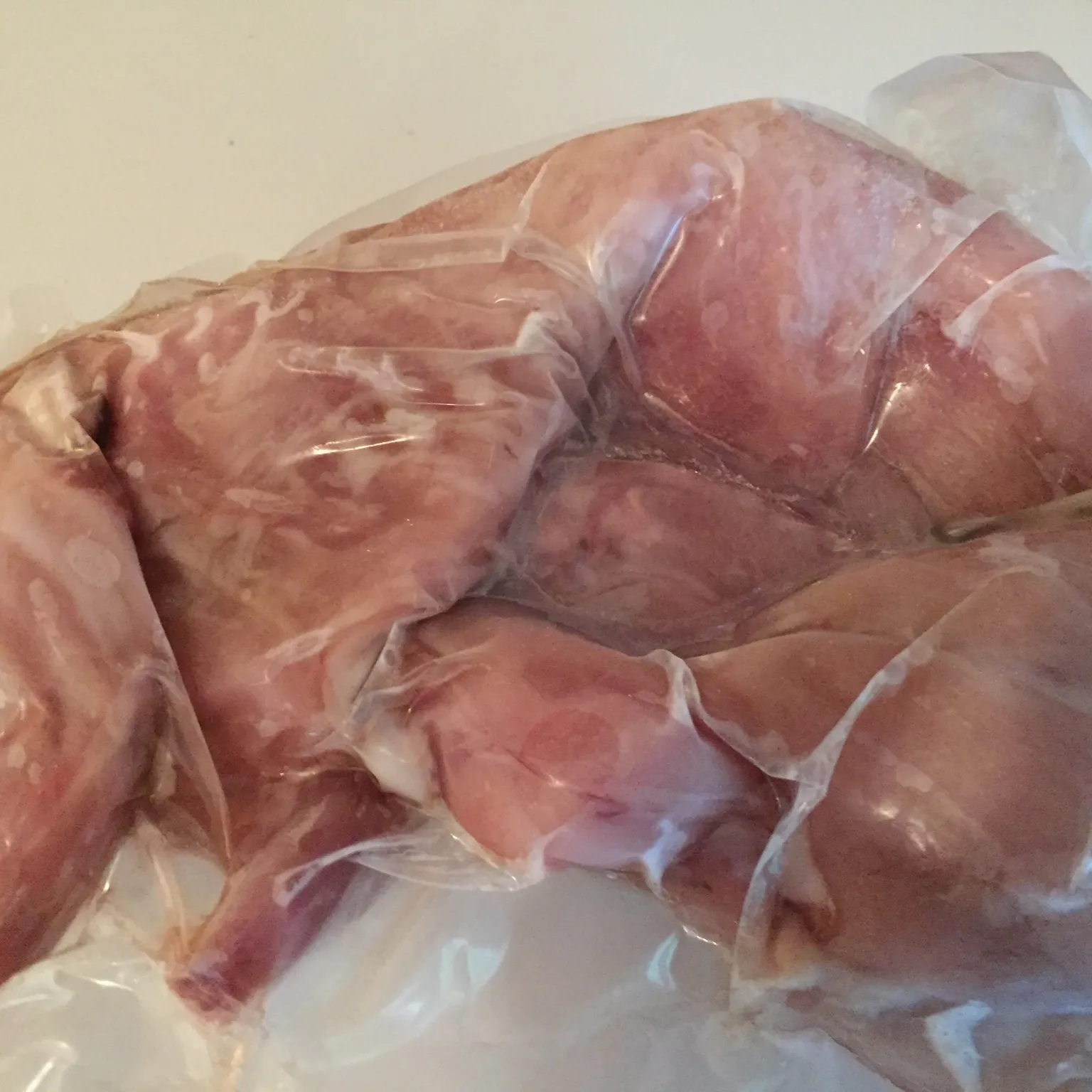 Frozen Whole Rabbit Meat 100%, Pure Frozen Rabbit Meat And Parts Frozen Rabbit Hindlegs Bone In Skinless