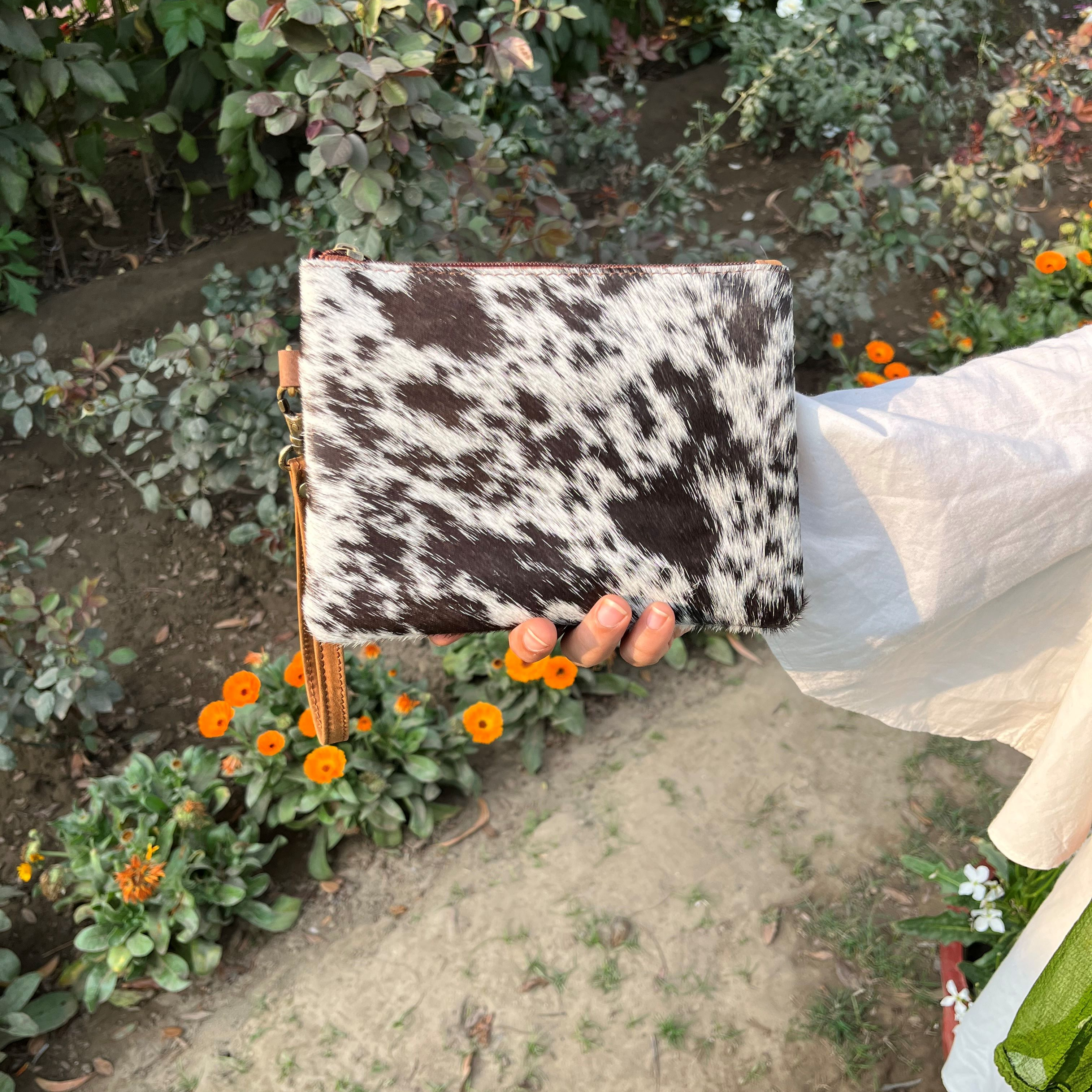 Real Cowhide Fur Leather Pouch Small Wallet Hair On Closer Zipper Strap Clutch Women Mini Coin Purses Date Jelly Pearl Handbag