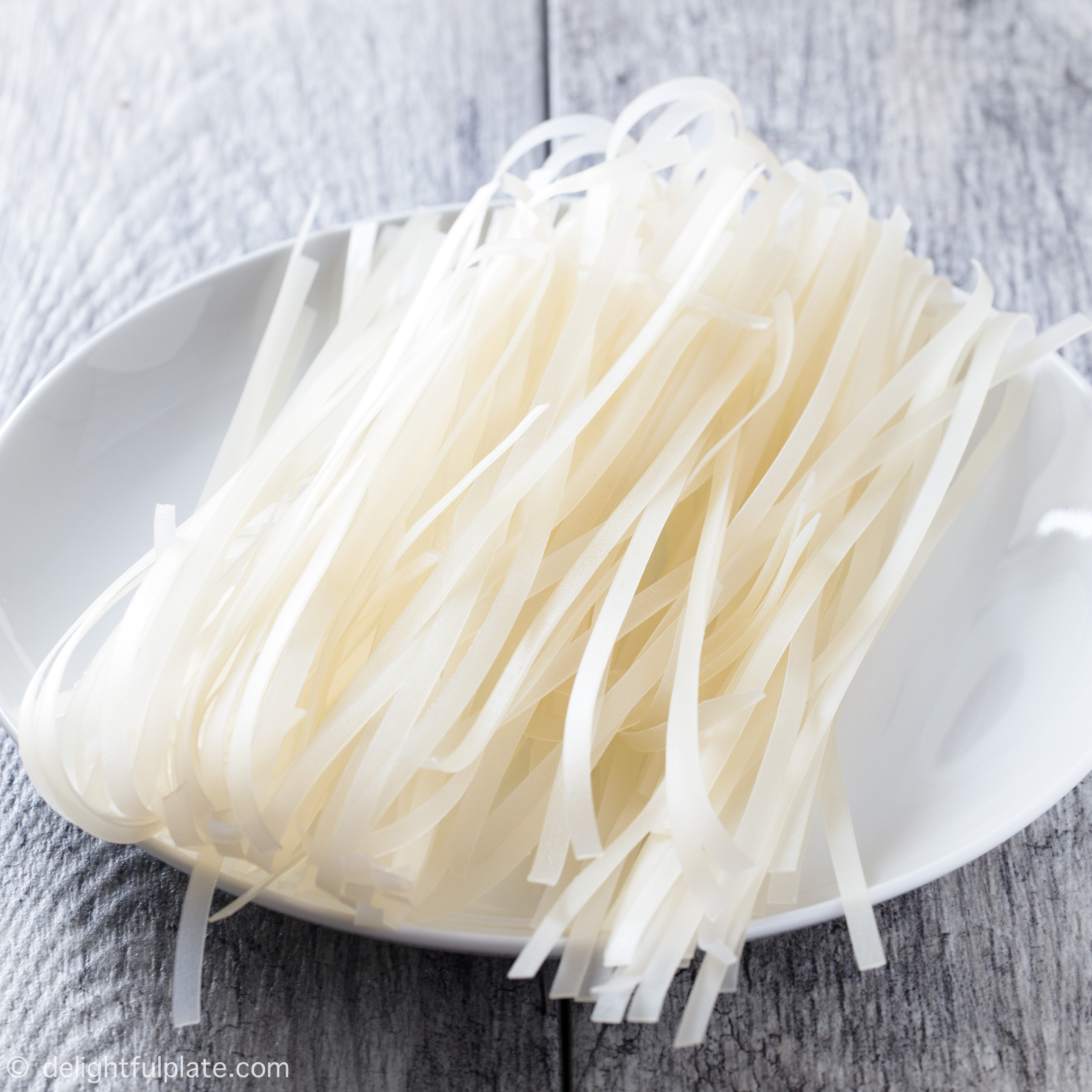 Rice Noodles Wholesales OEM from Vietnam WA84356084695