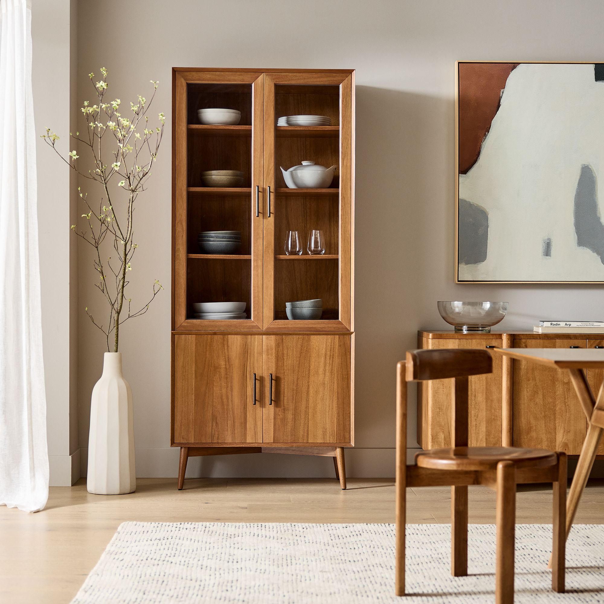 Wooden Glass Cabinet Solid Wood Material Modern Style Luxury Glass Cabinet Retro Design Living Room Furniture