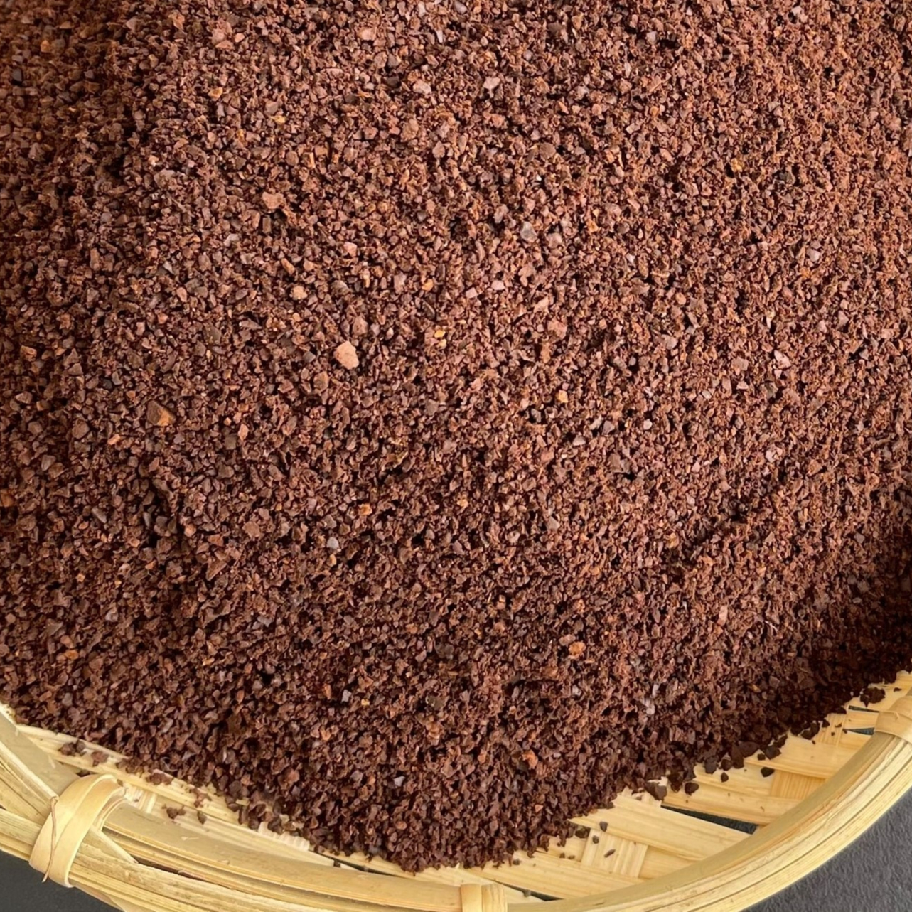 GROUND COFFEE STRONG AROMA. Whatsapp +84 976727907 Ms Carolina